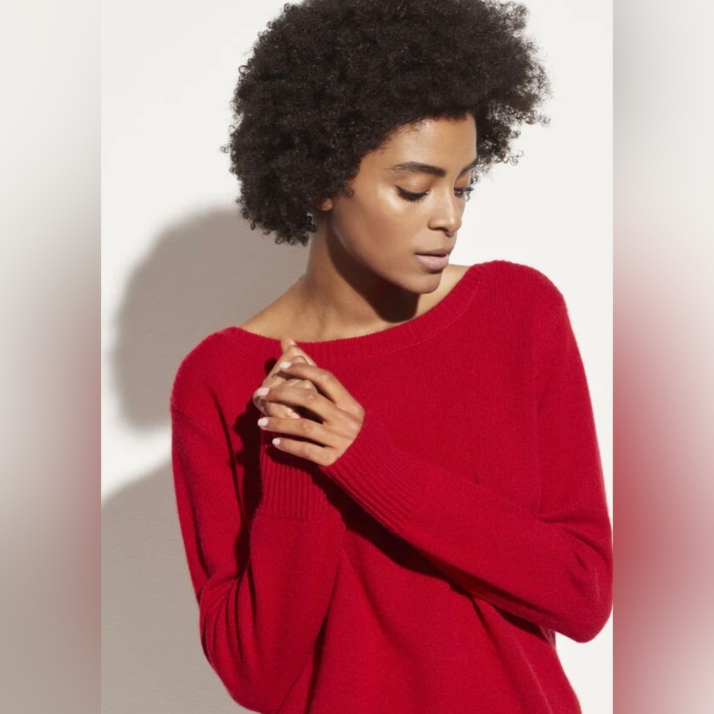 Vince Boatneck Pullover Cashmere Sweater (size M)
